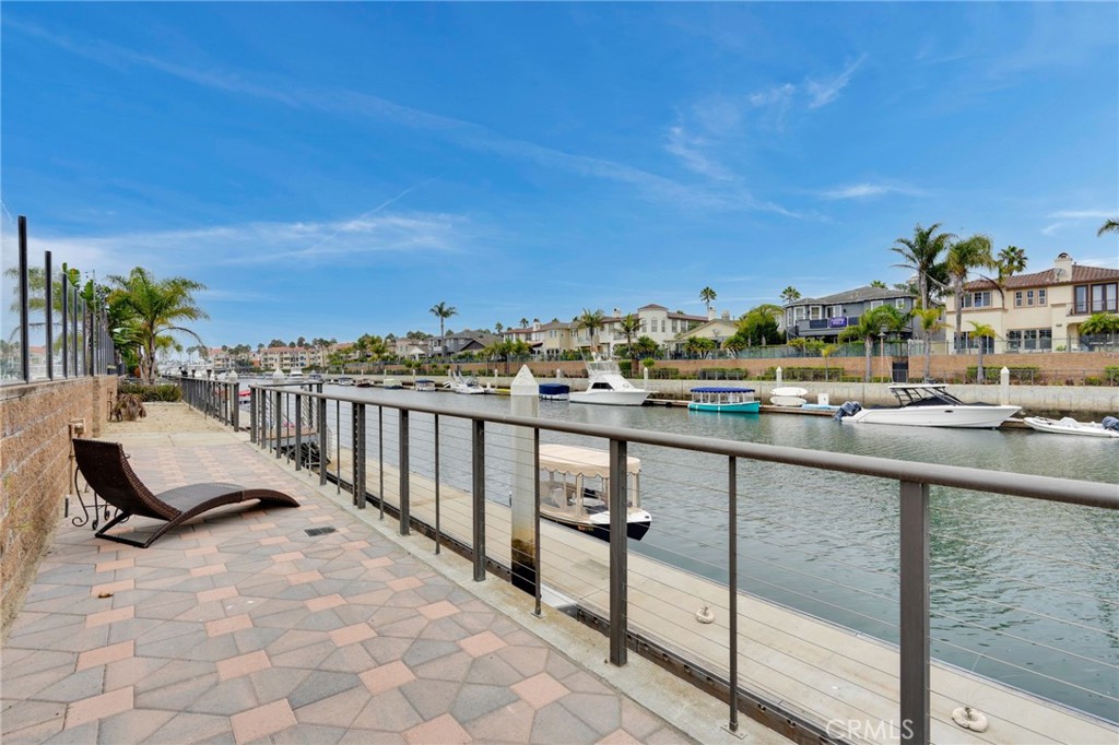 4007 W Hemlock Street