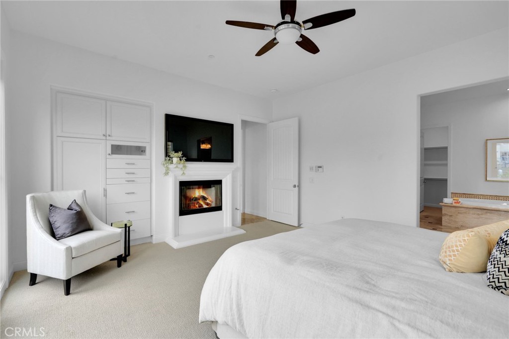 4007 W Hemlock Street