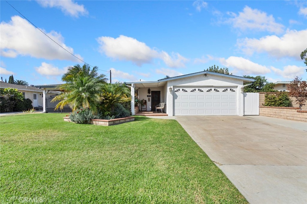 11811 Loraleen St Street