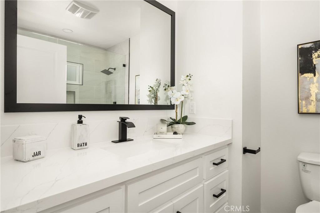 5042 Premiere Avenue