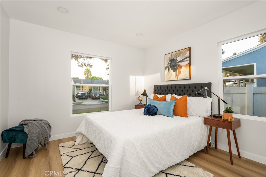 5042 Premiere Avenue