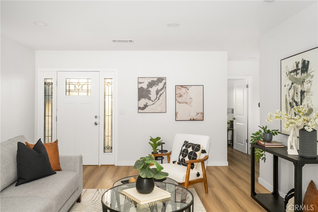 5042 Premiere Avenue