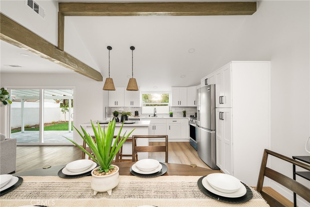 5042 Premiere Avenue