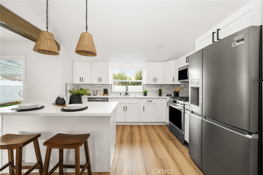 5042 Premiere Avenue