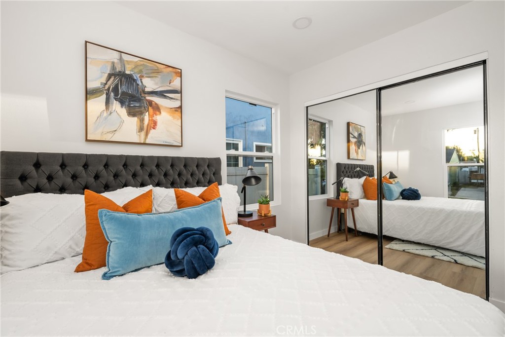 5042 Premiere Avenue