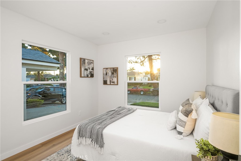 5042 Premiere Avenue