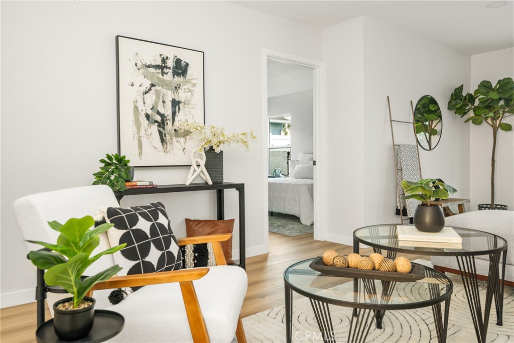 5042 Premiere Avenue