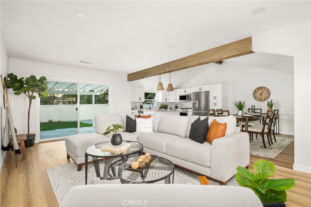 5042 Premiere Avenue