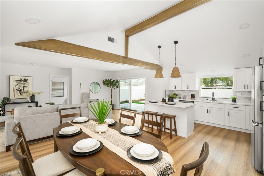 5042 Premiere Avenue