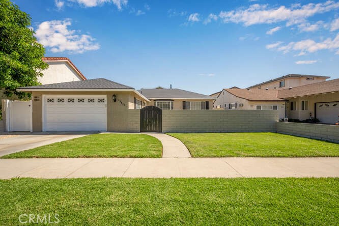 10632 Walnut