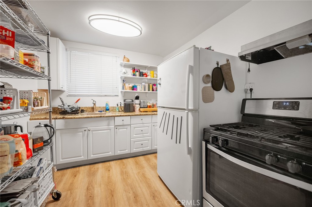 175 S Citrus Street 2