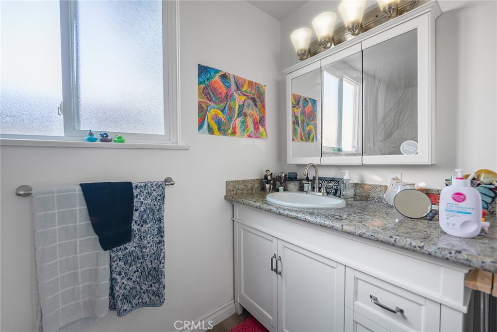 175 S Citrus Street 2