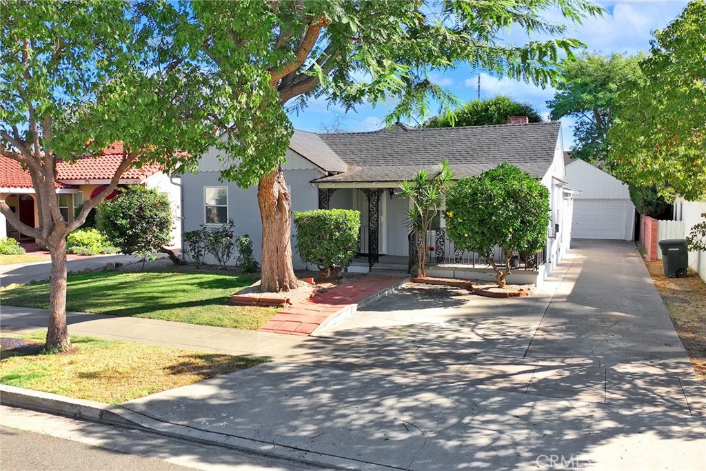 175 S Citrus Street 2