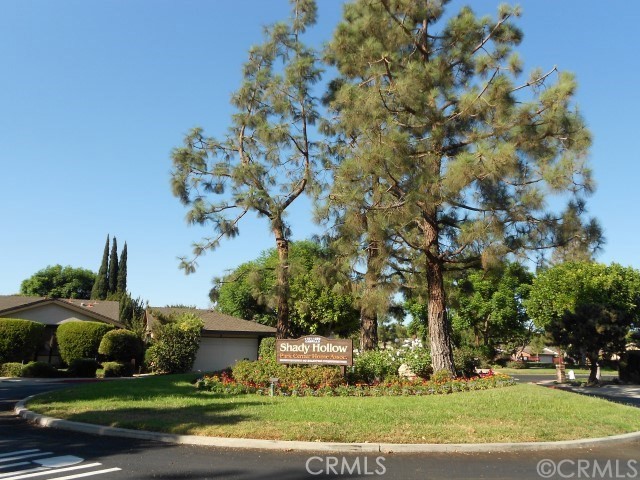 2006 E Wellington Avenue