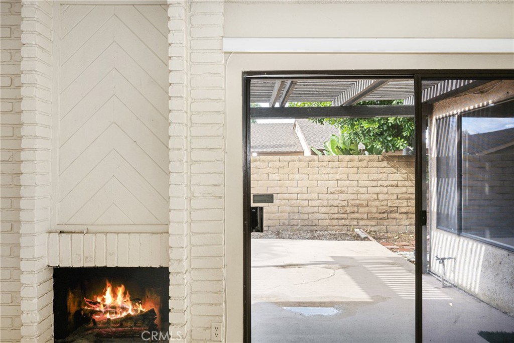 2006 E Wellington Avenue