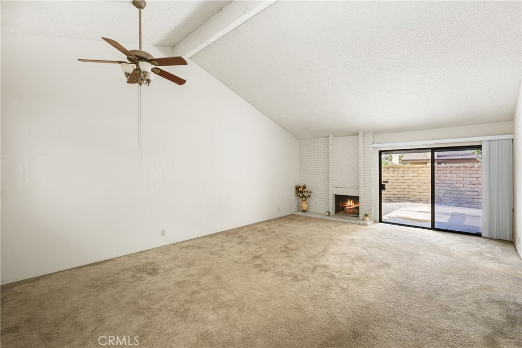 2006 E Wellington Avenue