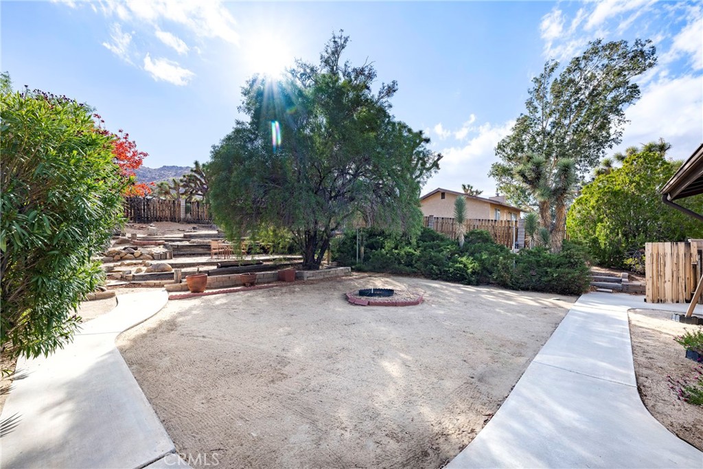 60383 Melton Trail