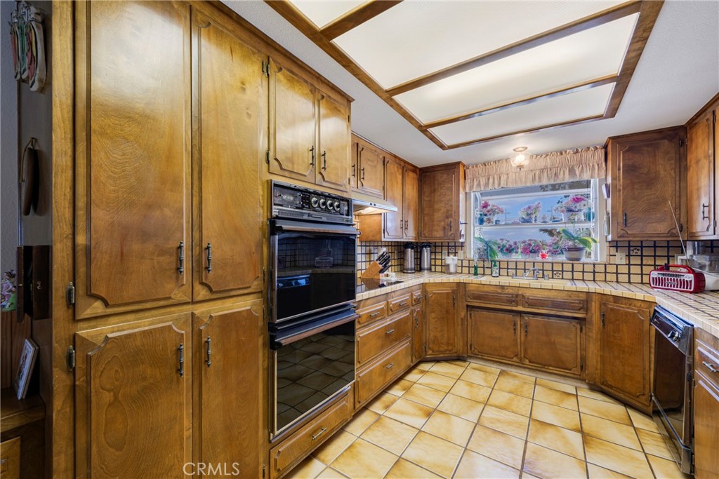 60383 Melton Trail