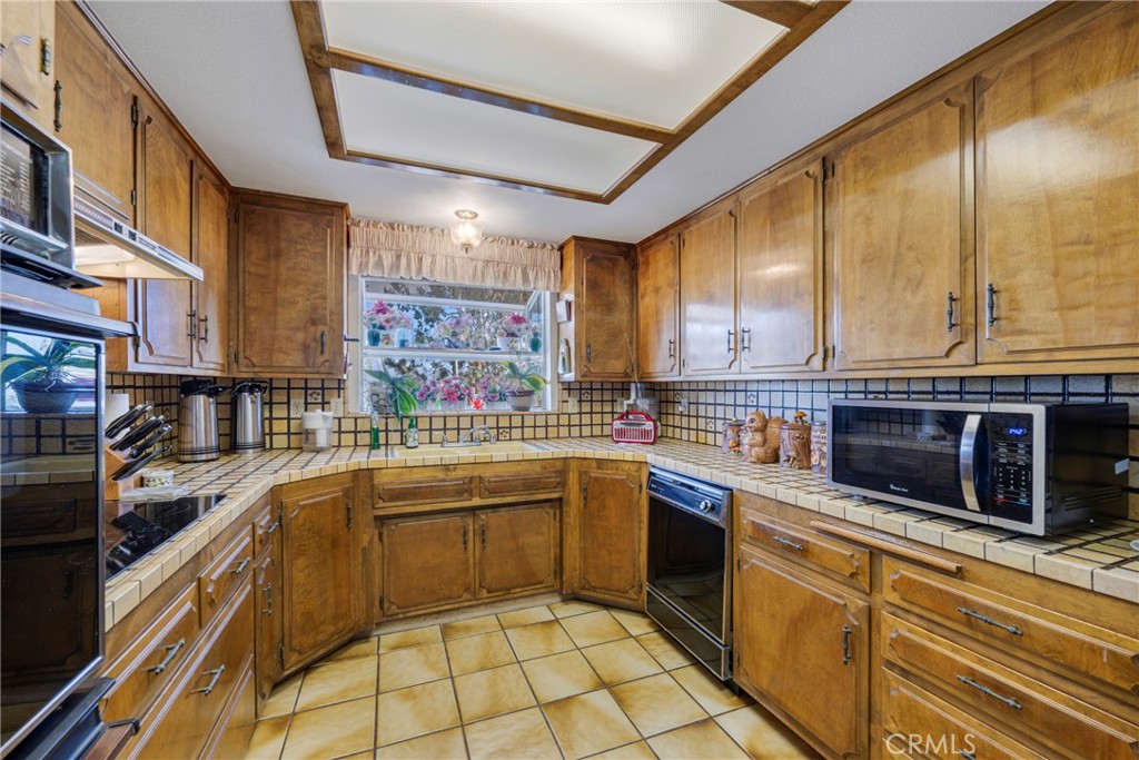 60383 Melton Trail
