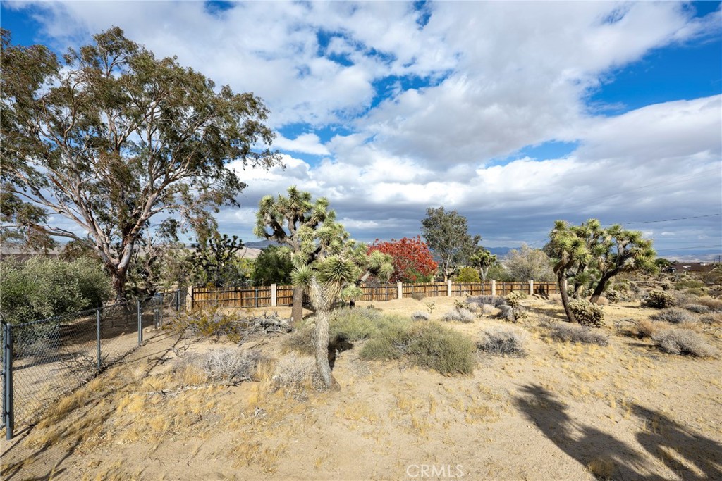 60383 Melton Trail