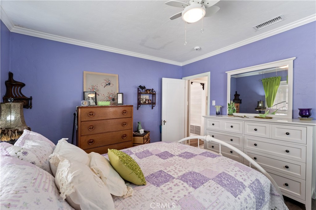 6516 California Avenue