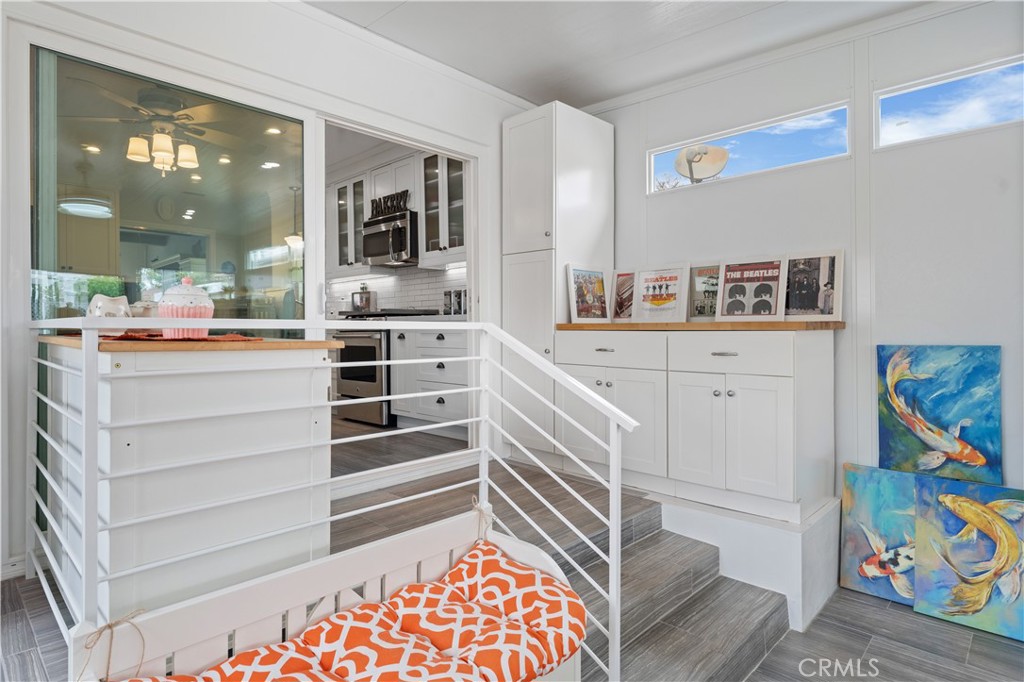 6516 California Avenue