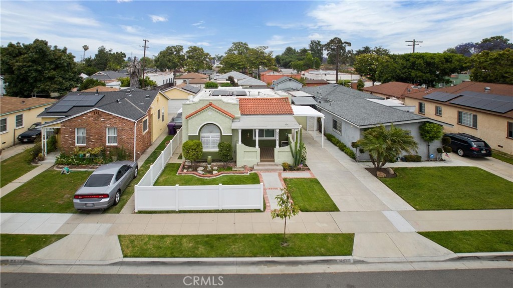 6516 California Avenue