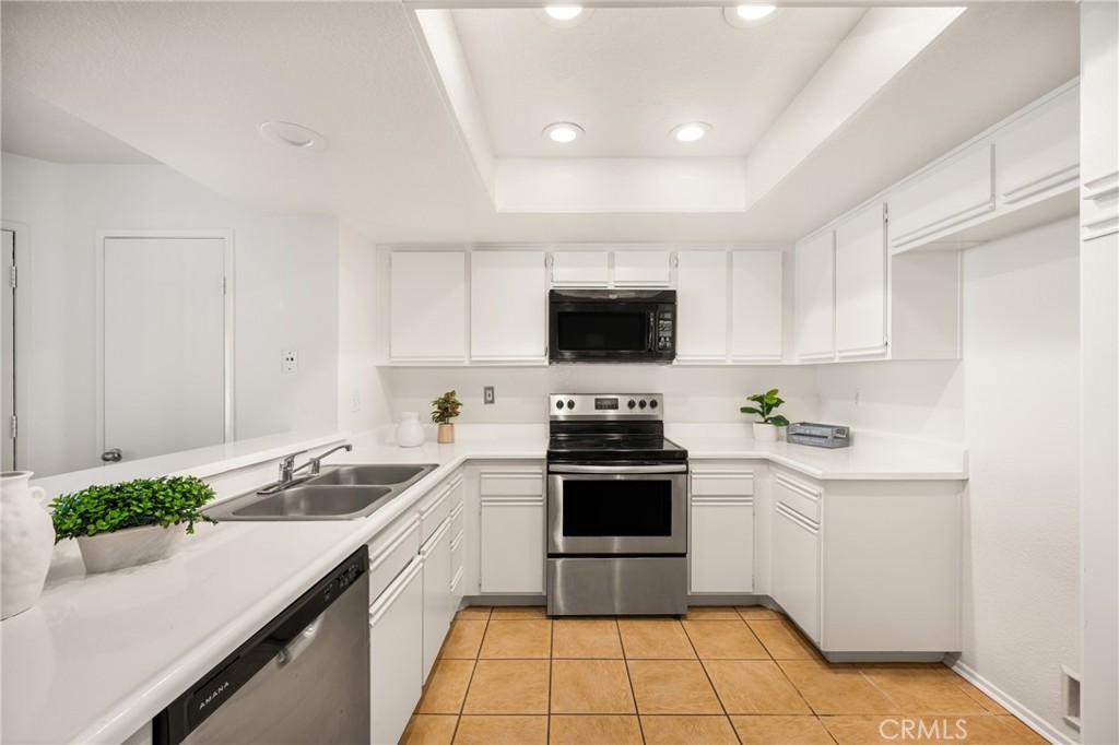 123 S Cross Creek Road C