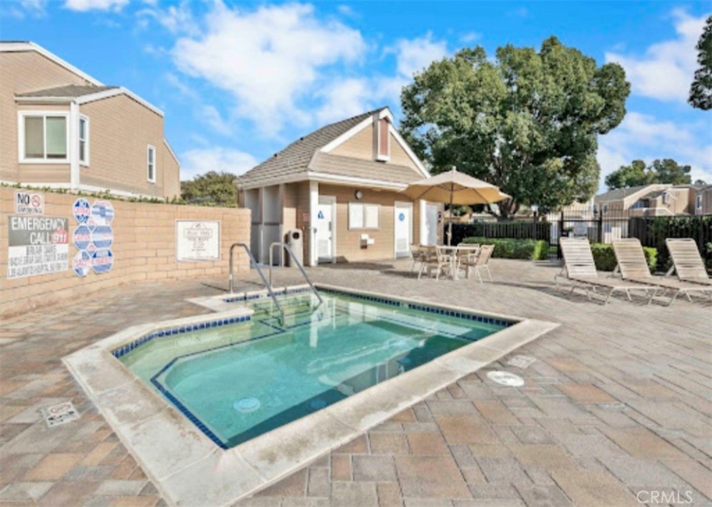 10452 W Briar Oaks Drive 203