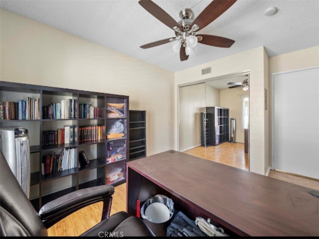 10452 W Briar Oaks Drive 203