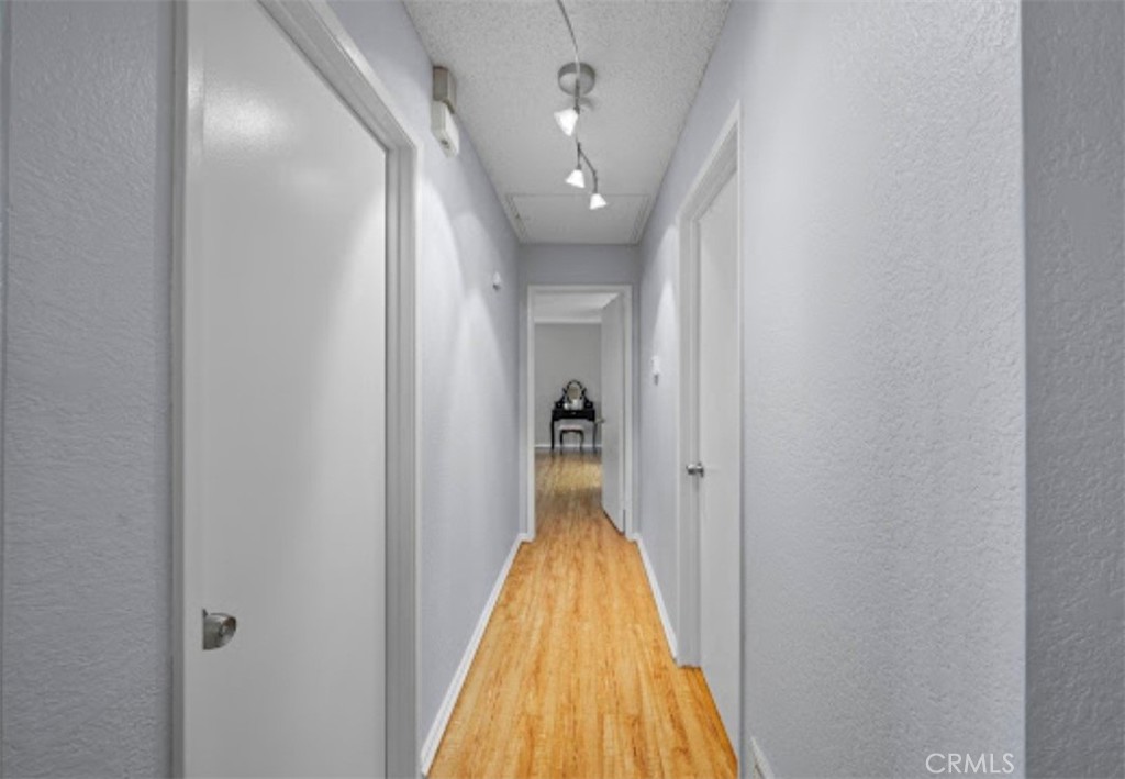 10452 W Briar Oaks Drive 203