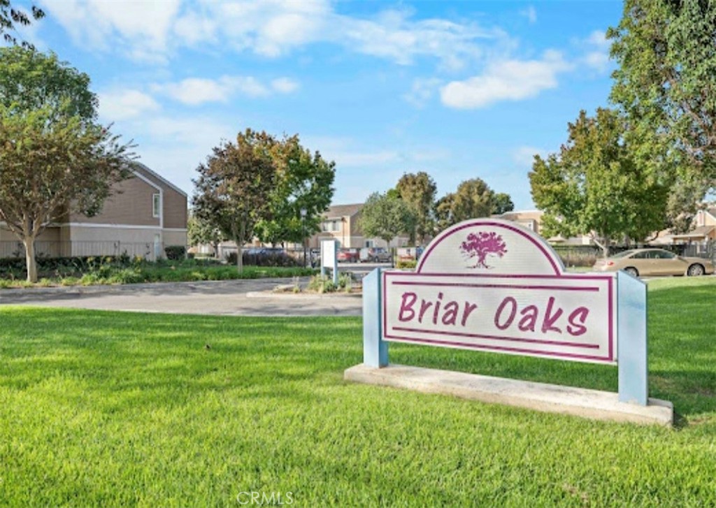 10452 W Briar Oaks Drive 203