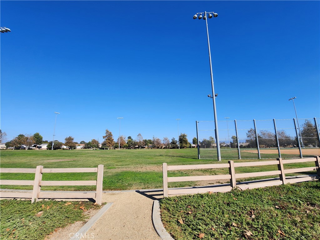 10452 W Briar Oaks Drive 203