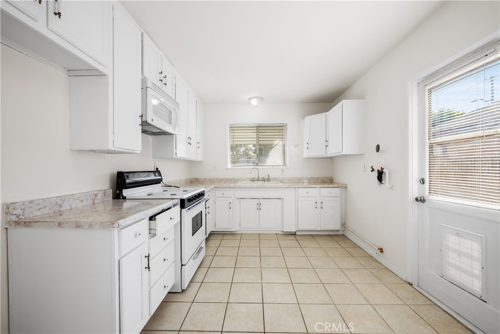 6131 E Coralite Street