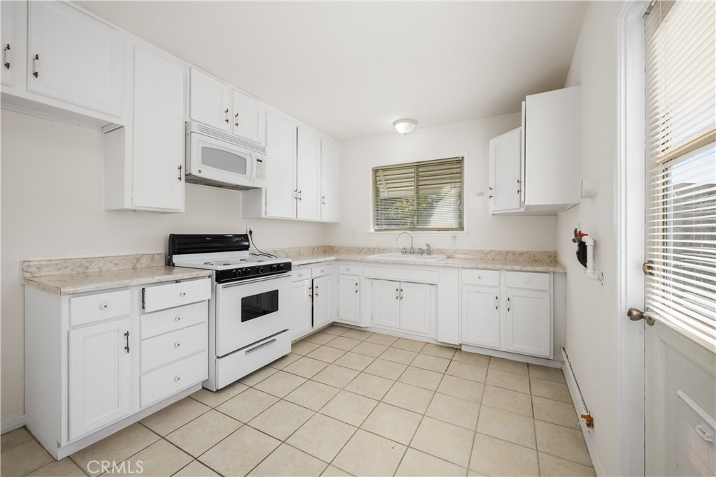 6131 E Coralite Street