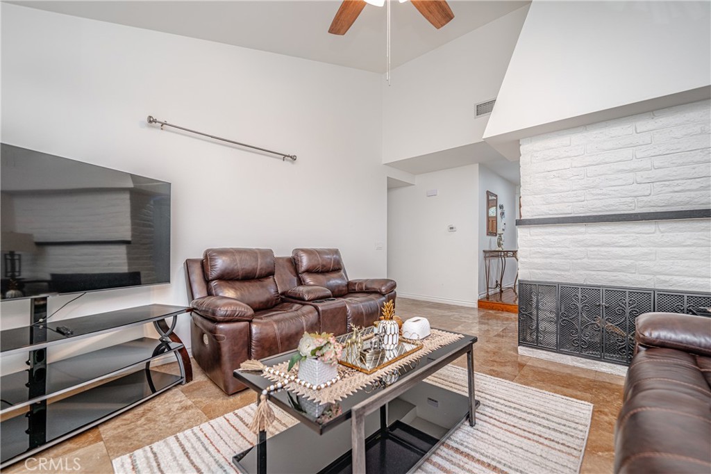 4903 E Wasatch Drive