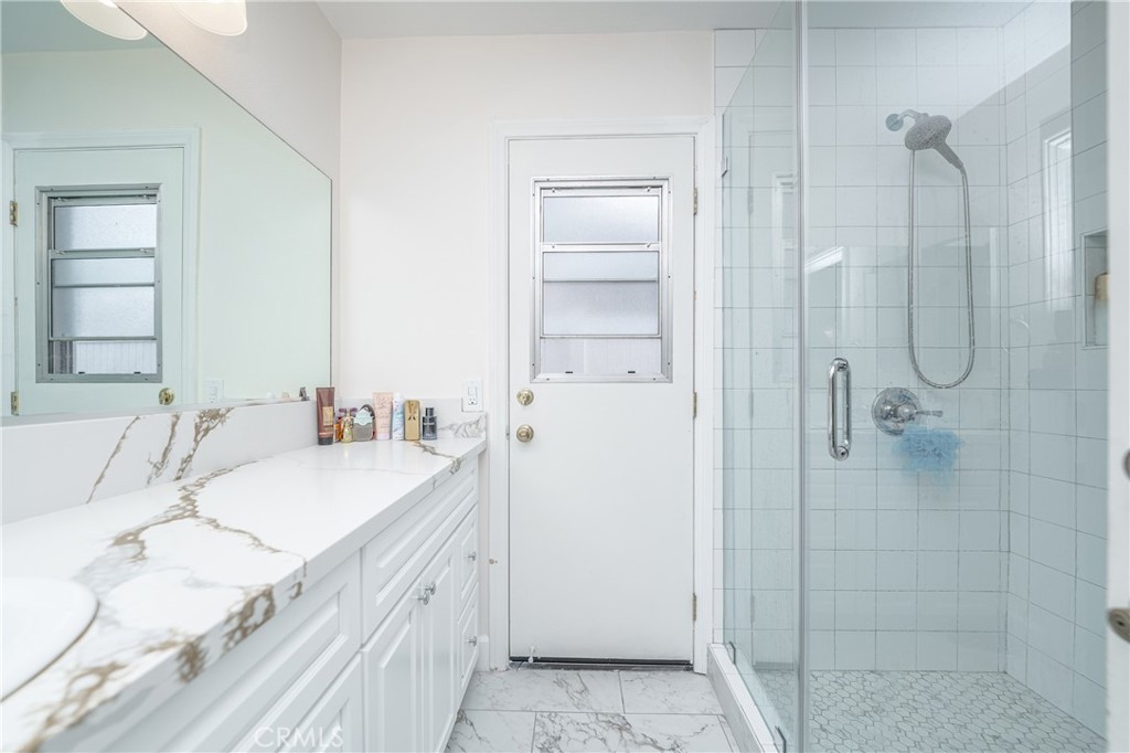 4903 E Wasatch Drive