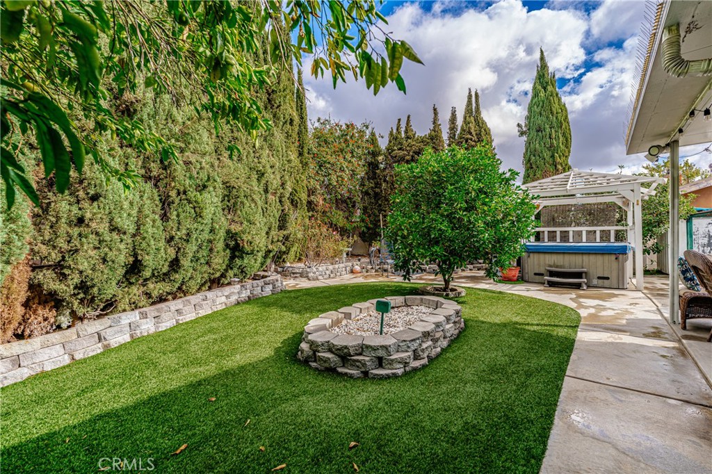 4903 E Wasatch Drive