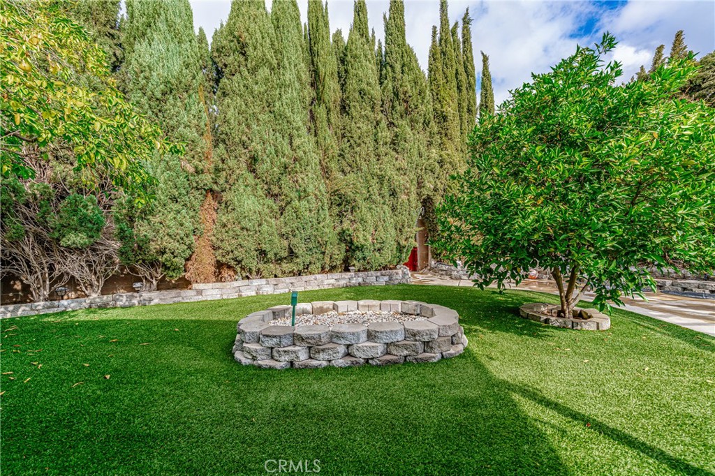 4903 E Wasatch Drive