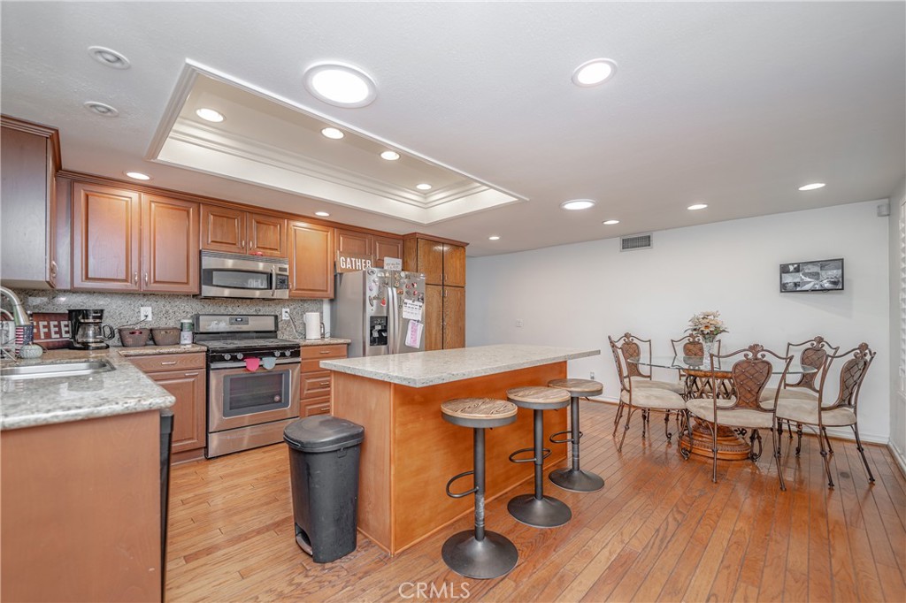 4903 E Wasatch Drive