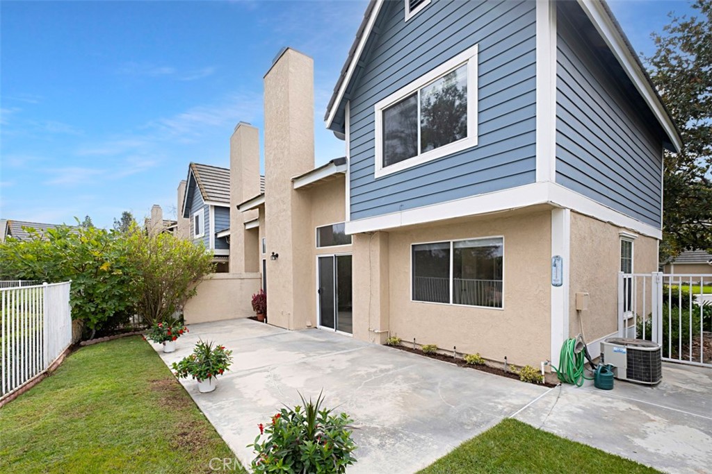 6033 East Morningview Drive 22