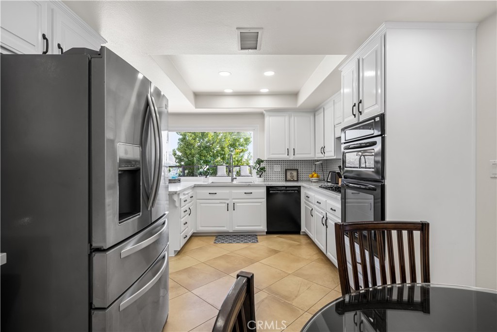 10651 Equestrian Drive