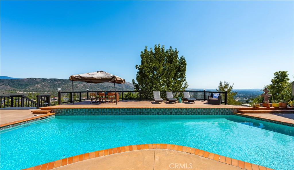 10651 Equestrian Drive