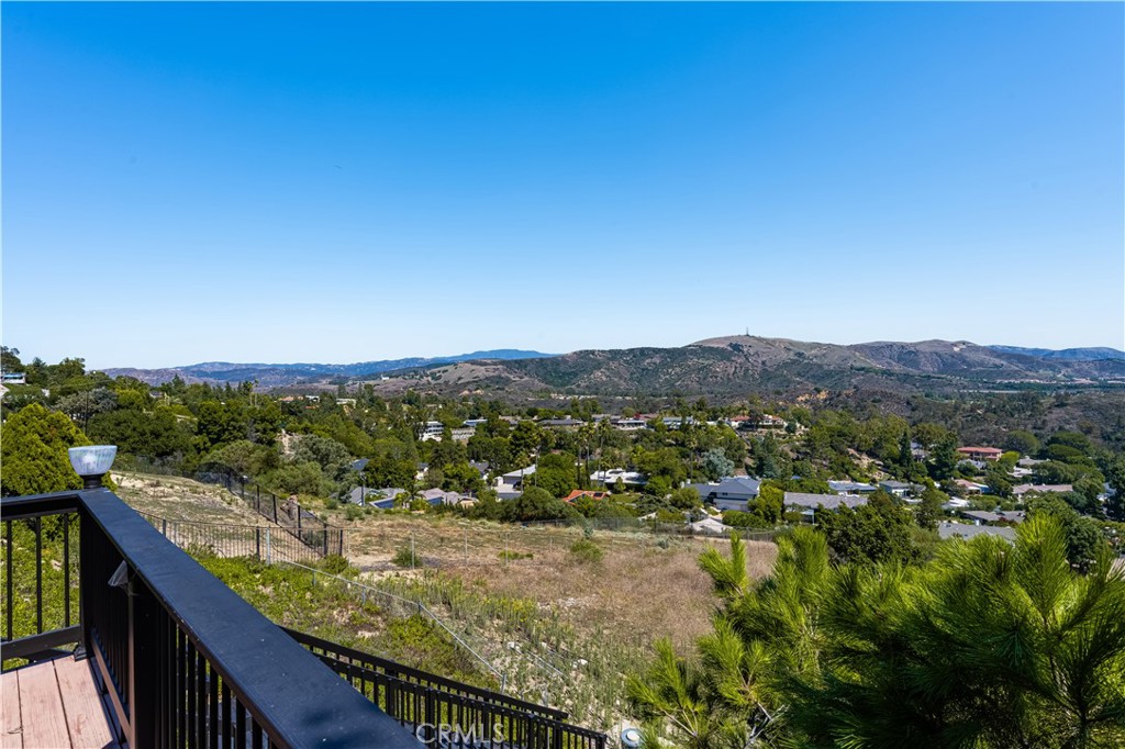 10651 Equestrian Drive