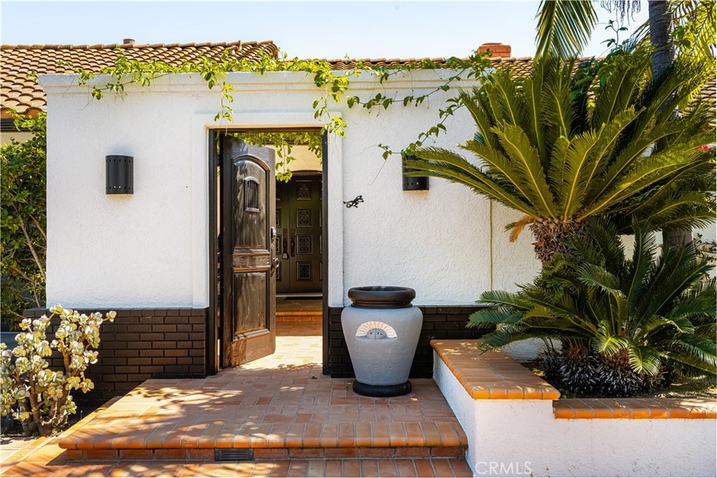 10651 Equestrian Drive