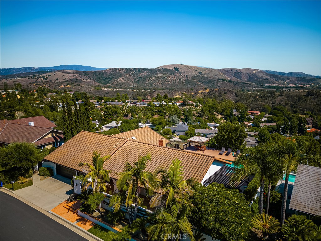 10651 Equestrian Drive