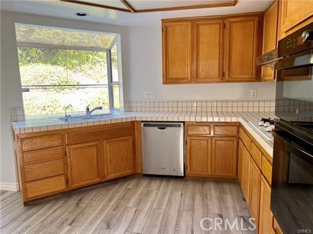 1432 Strattford Street