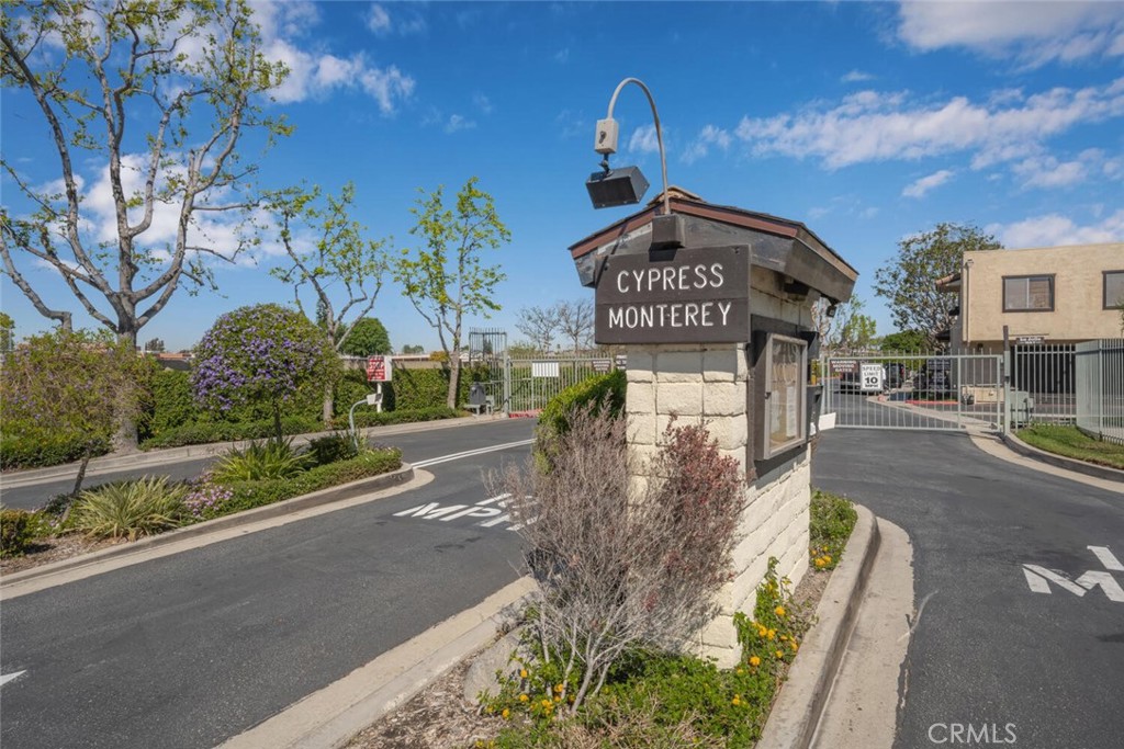 9927 Newport Way