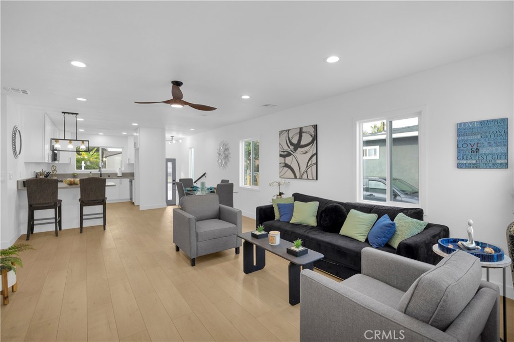 15622 Thornlake Avenue