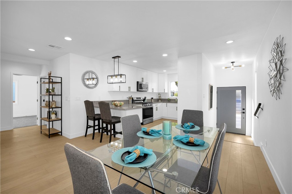 15622 Thornlake Avenue